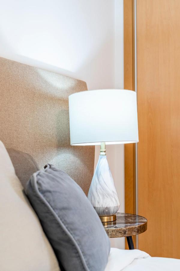 Oceanfront: Luxury Spectacular Sea Views And Pool Apartment โอลเญา ภายนอก รูปภาพ