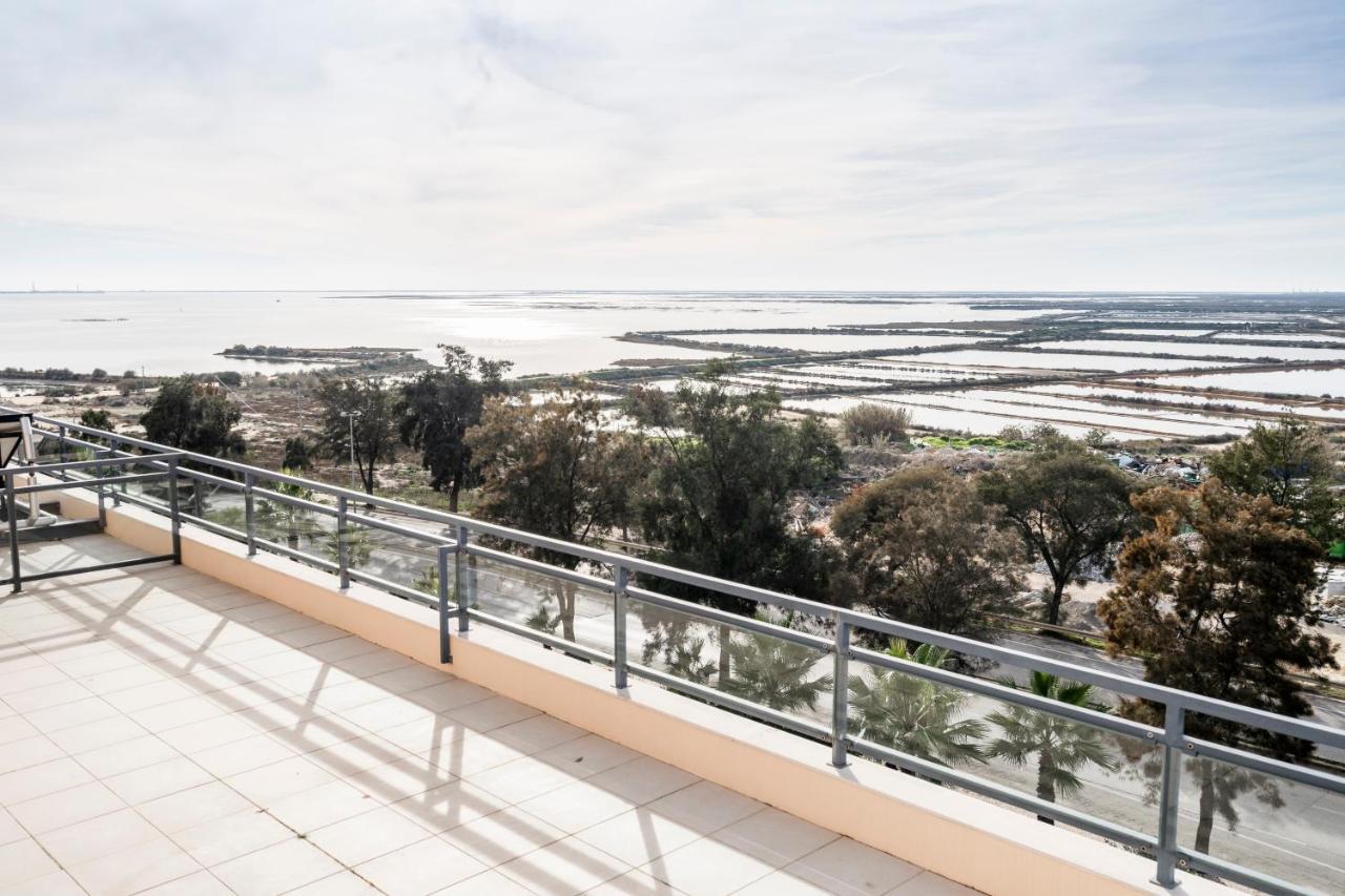 Oceanfront: Luxury Spectacular Sea Views And Pool Apartment โอลเญา ภายนอก รูปภาพ
